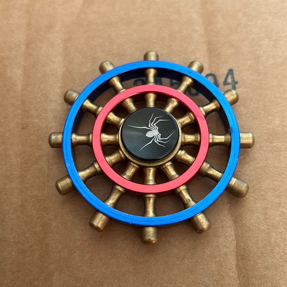 Spider/Venom fidget Spinner - Picture 1 of 2
